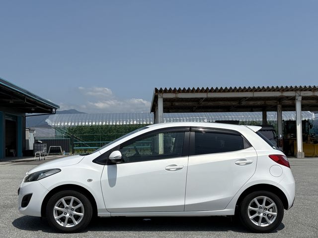 Mazda DEMIO 2012-05 1544592-21