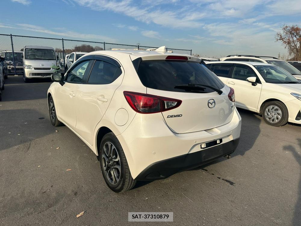 Mazda DEMIO 2019 1559666-2