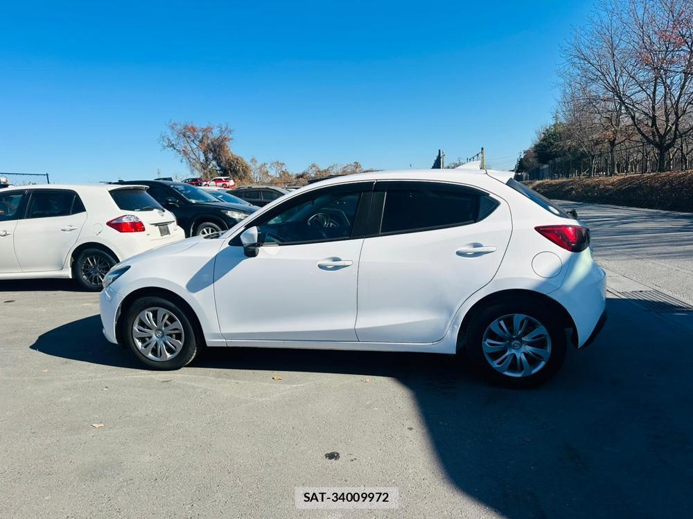 Mazda DEMIO 2019 1527288-1