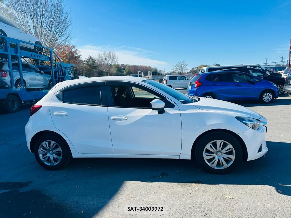 Mazda DEMIO 2019 1527288-5