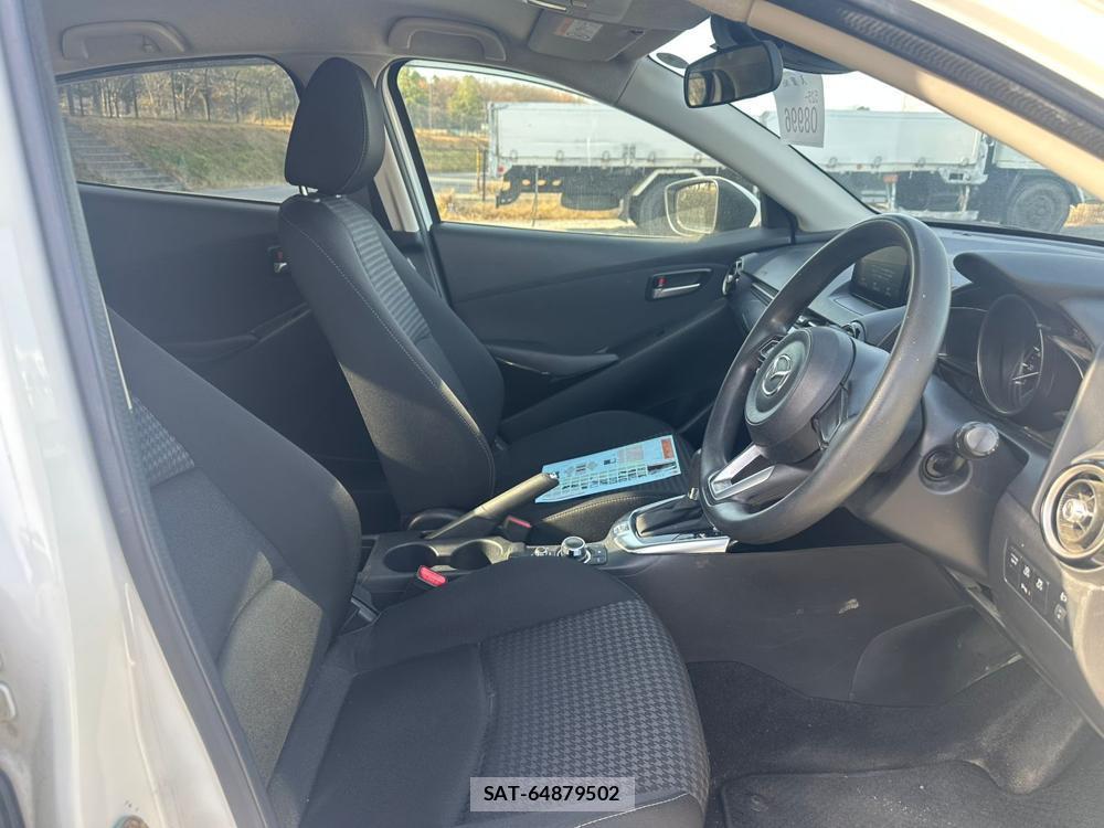 Mazda DEMIO 2019 1631355-11
