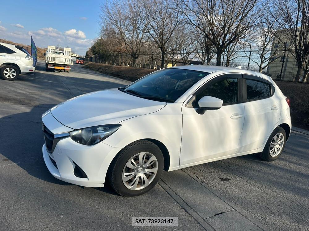 Mazda DEMIO 2019 1681368-0