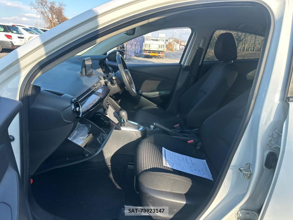 Mazda DEMIO 2019 1681368-10