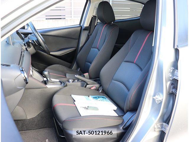 Mazda DEMIO 2014-12 2008369-10