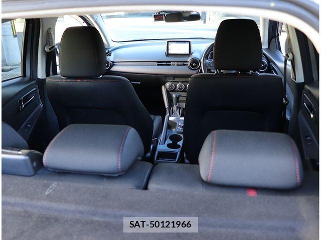 Mazda DEMIO 2014-12 2008369-12