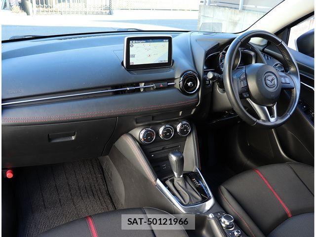 Mazda DEMIO 2014-12 2008369-1