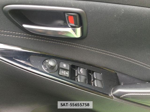 Mazda DEMIO 2018-04 2485915-8