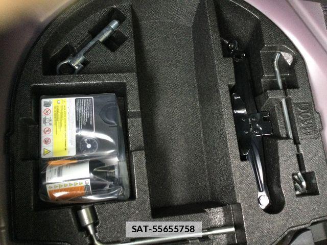 Mazda DEMIO 2018-04 2485915-18