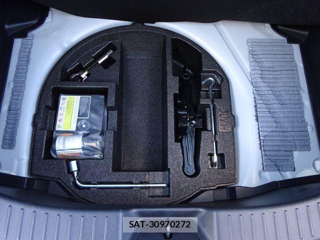 Mazda DEMIO 2019-11 2663532-15