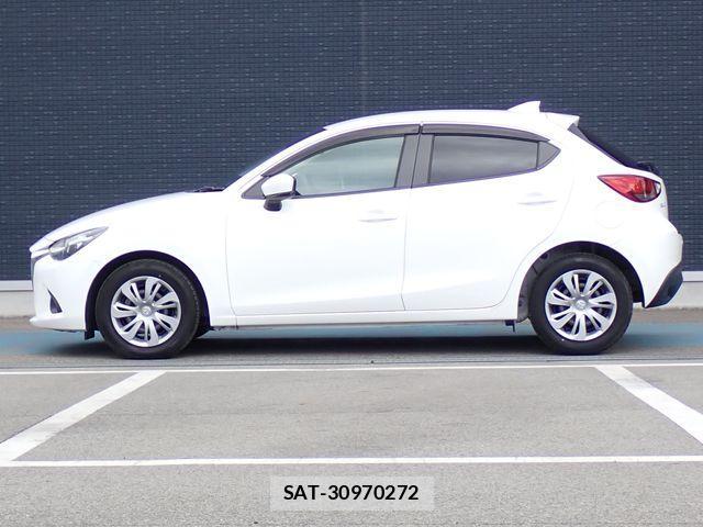 Mazda DEMIO 2019-11 2663532-16
