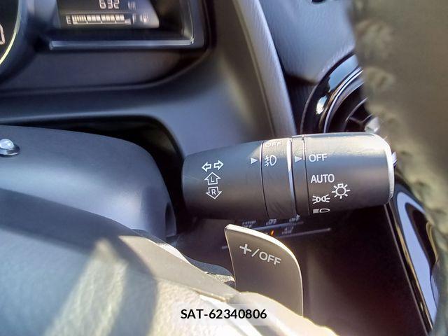 Mazda DEMIO 2019-03 2663518-12