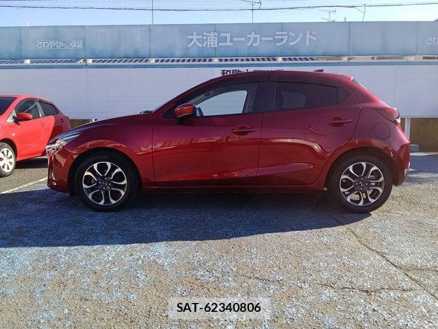 Mazda DEMIO 2019-03 2663518-19