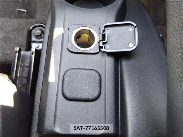 Mazda DEMIO 2011-07 4041251-11