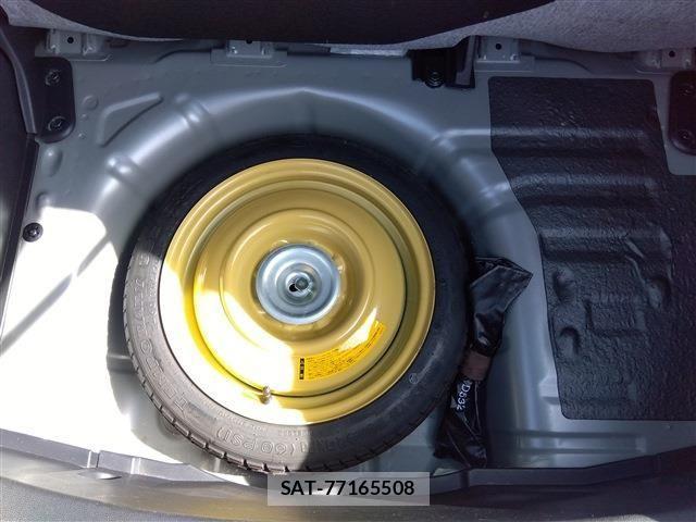 Mazda DEMIO 2011-07 4041251-23