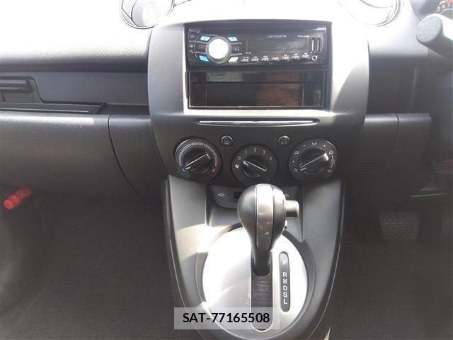 Mazda DEMIO 2011-07 4041251-4