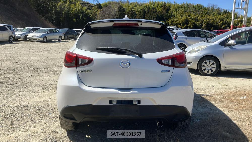 Mazda DEMIO 2015 3710531-3
