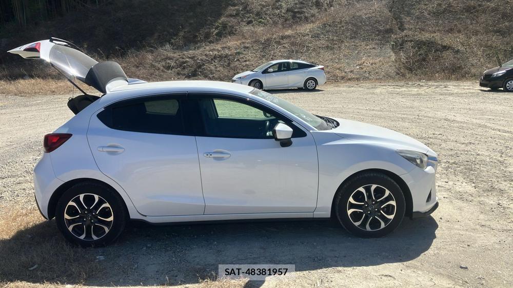 Mazda DEMIO 2015 3710531-5