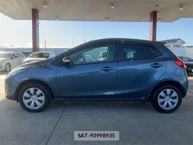 Mazda DEMIO 2013-09 4591059-10