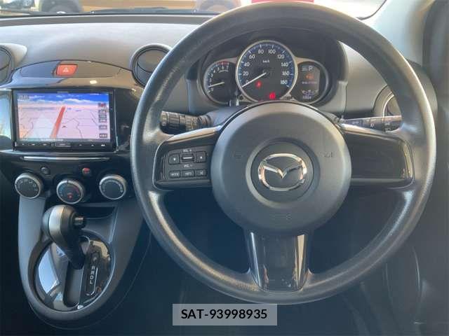 Mazda DEMIO 2013-09 4591059-15