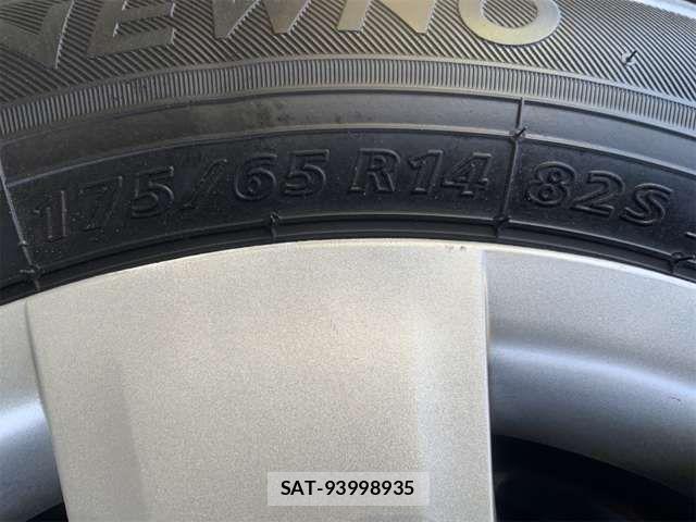 Mazda DEMIO 2013-09 4591059-19