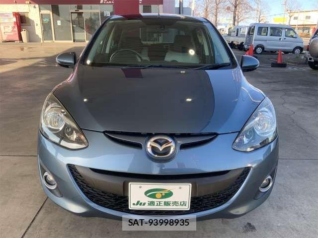 Mazda DEMIO 2013-09 4591059-4