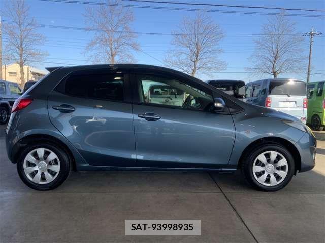 Mazda DEMIO 2013-09 4591059-6