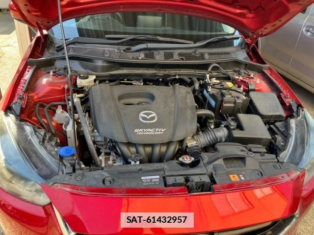 Mazda DEMIO 2017-05 4938693-9