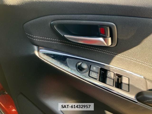 Mazda DEMIO 2017-05 4938693-11