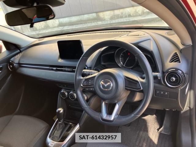 Mazda DEMIO 2017-05 4938693-12