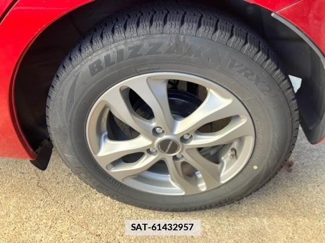 Mazda DEMIO 2017-05 4938693-6