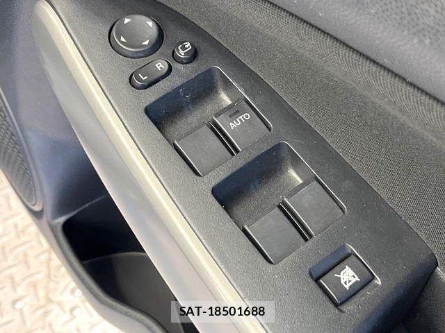Mazda DEMIO 2013-03 5866818-6