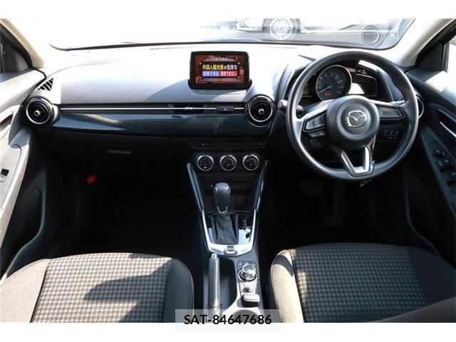 Mazda DEMIO 2018-02 5866755-1