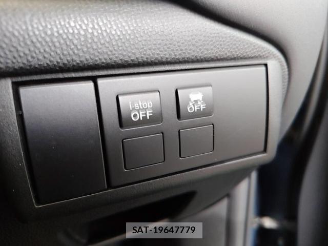 Mazda DEMIO 2013-09 5866795-17