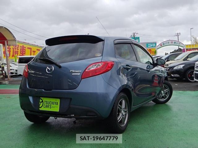 Mazda DEMIO 2013-09 5866795-1
