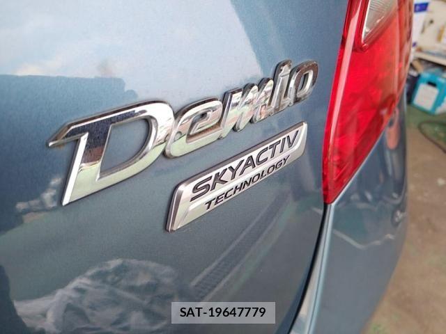 Mazda DEMIO 2013-09 5866795-27