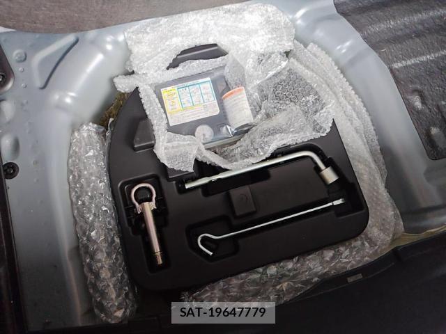 Mazda DEMIO 2013-09 5866795-29