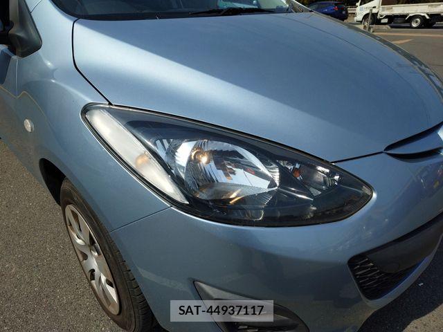 Mazda DEMIO 2013-03 5866820-11