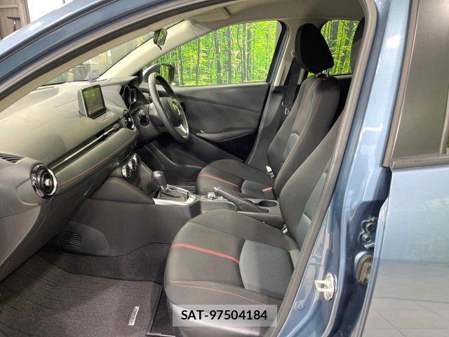 Mazda DEMIO 2016-03 5866757-7