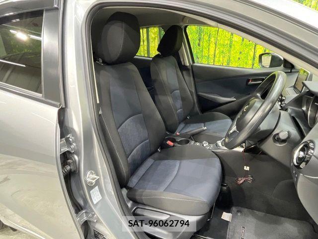 Mazda DEMIO 2016-03 6004072-7