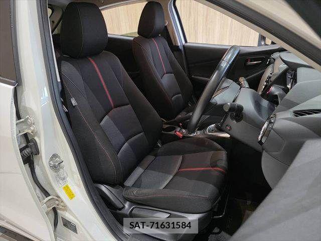 Mazda DEMIO 2014-12 6004152-9