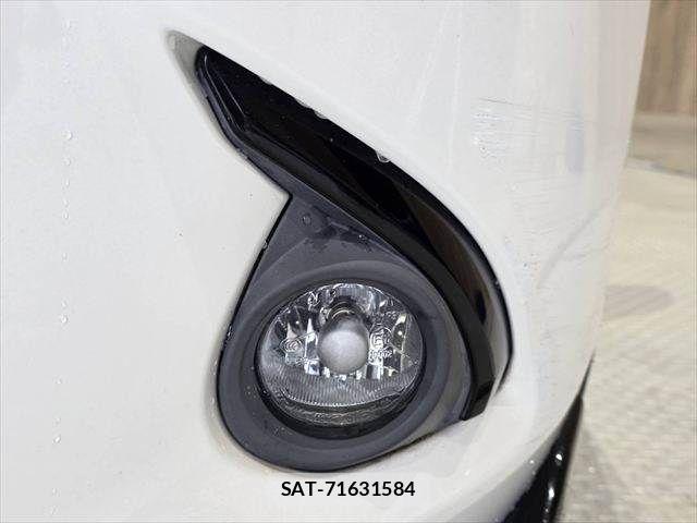 Mazda DEMIO 2014-12 6004152-24