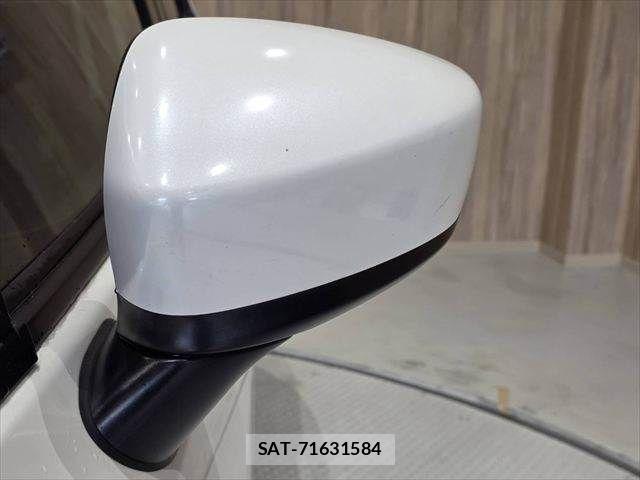 Mazda DEMIO 2014-12 6004152-27