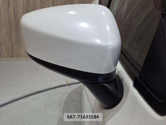 Mazda DEMIO 2014-12 6004152-28