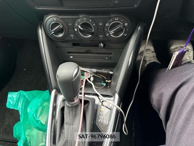 Mazda DEMIO 2014-11 6243588-17
