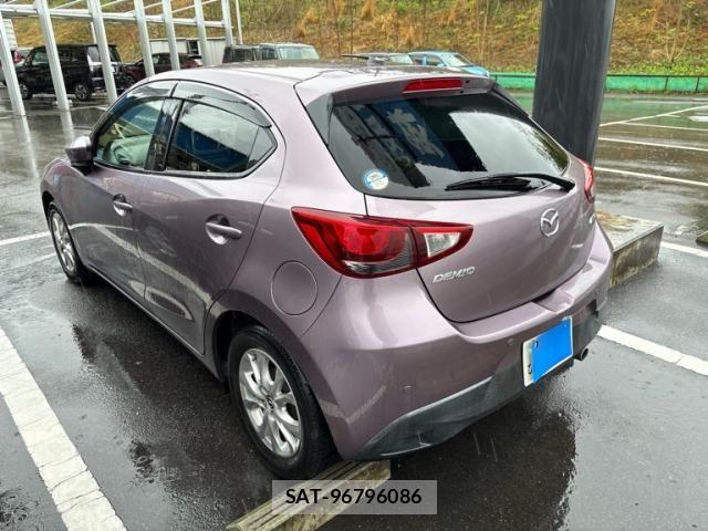 Mazda DEMIO 2014-11 6243588-3