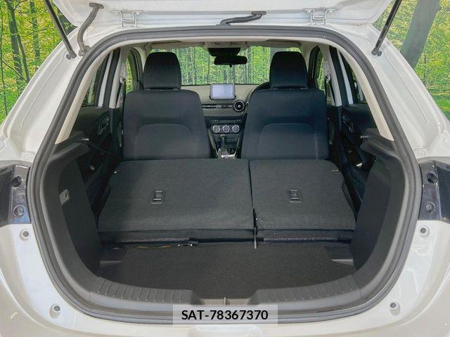 Mazda DEMIO 2017-12 6243572-9
