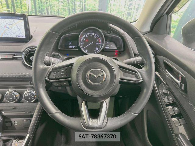 Mazda DEMIO 2017-12 6243572-10