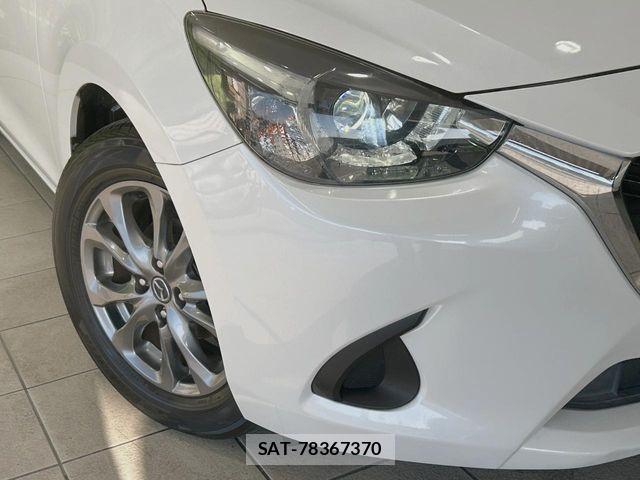 Mazda DEMIO 2017-12 6243572-11