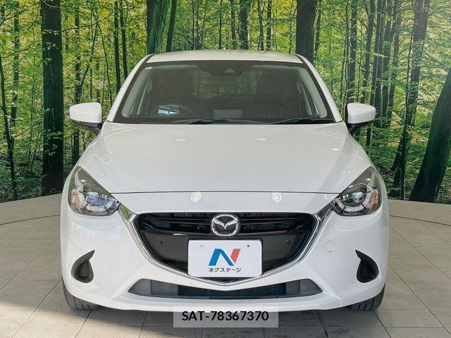 Mazda DEMIO 2017-12 6243572-13