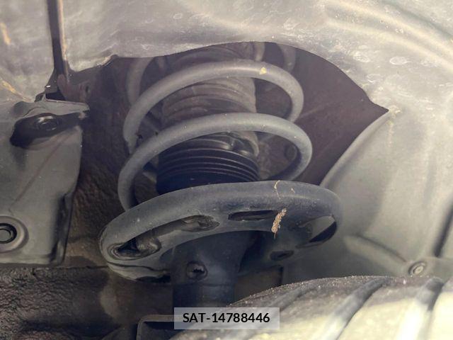 Mazda DEMIO 2014-09 6243576-19